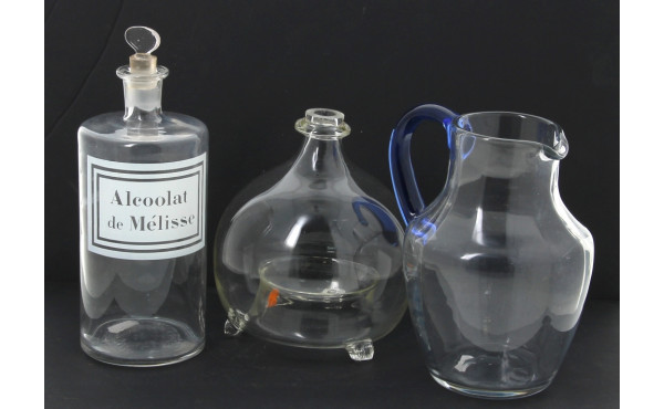 Gobe-mouche ancien en verre : on y joint