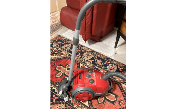 Aspirateur traineau Philips