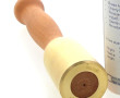 Maillet moderne en bois et laiton, H 22 