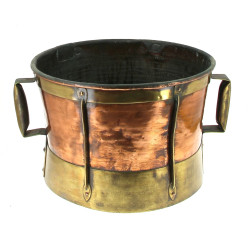 ART POPULAIRE - Ferrat en cuivre de form