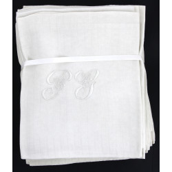 18 grandes serviettes de table anciennes