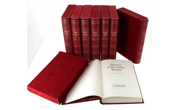 Alexandre DUMAS - 8 volume reliés sous e