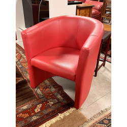 Suite de 3 petits fauteuils en skaï roug