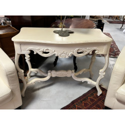 Console en bois laquée crème, H 77 x L 1