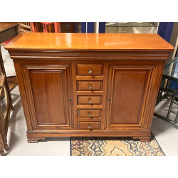 Petit buffet en bois de style Louis-Phil