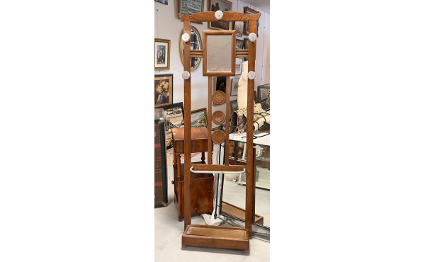 Vestiaire d'entrée années 20/30