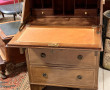 Petit secrétaire à abattant et 3 tiroirs