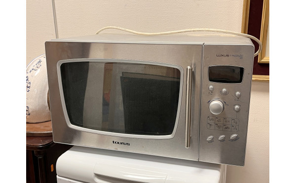Micro ondes inox Taurus Luxustronic 21 l