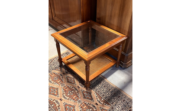 Table basse carrée en bois fruitier, à f