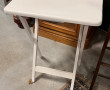 Valet de chambre + petite table blanche 