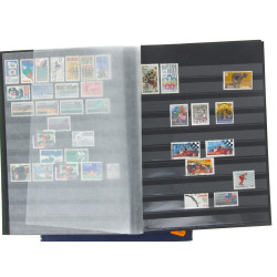 CANADA - 2 classeurs bien garni de TP ob