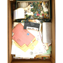 LOT DECOUVERTE à trier - Carton de TIMBR