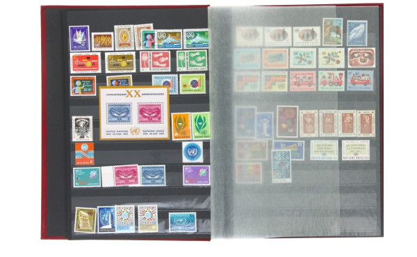 ONU - Classeur de TP neufs bien garni di