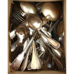 Lot de couverts en métal argenté