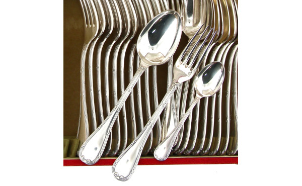 CHRISTOFLE - Ménagère en métal argenté d