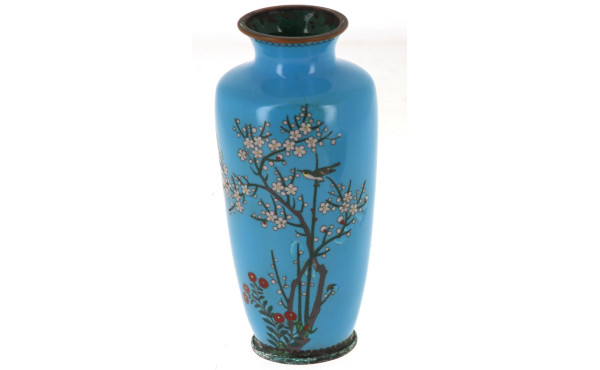 JAPON - Joli petit vase ancien en cloiso