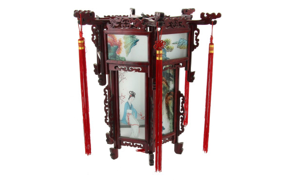 Lanterne chinoise en bois et plaques en 