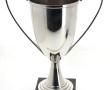 Coupe trophée à anses en métal argenté, 