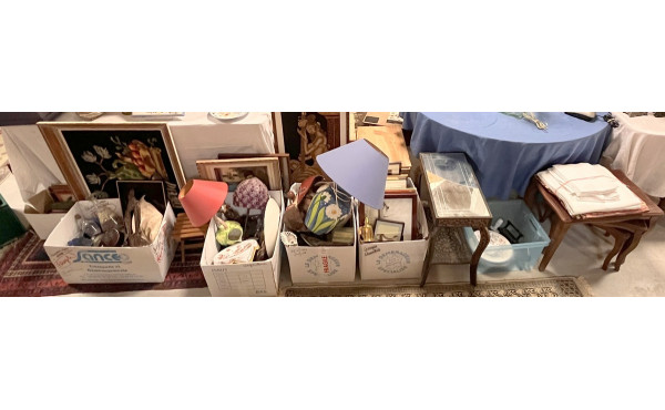 VIDE RESERVE - Lot de divers objets, vai