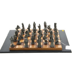 Thème du ROI ARTHUR - jeu d'échecs à pio