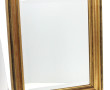 Miroir rectangulaire à encadrement doré,