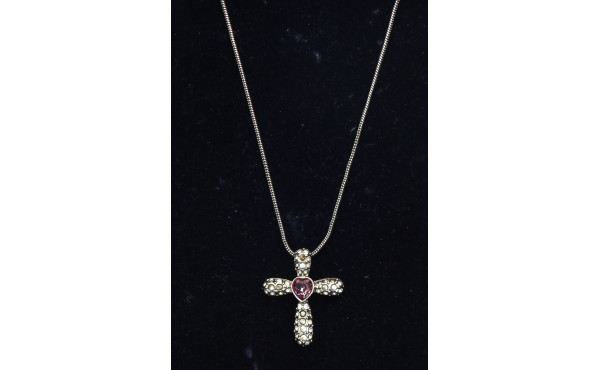 SWAROVSKI - Pendentif croix en strass su