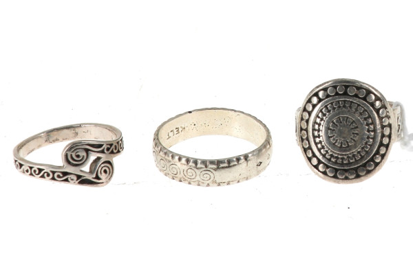 Lot de 3 bagues bretonnes en argent dont