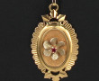 Pendentif fleur en or jaune 18 cts, poin
