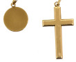 Pendentif croix et médaille en or jaune 