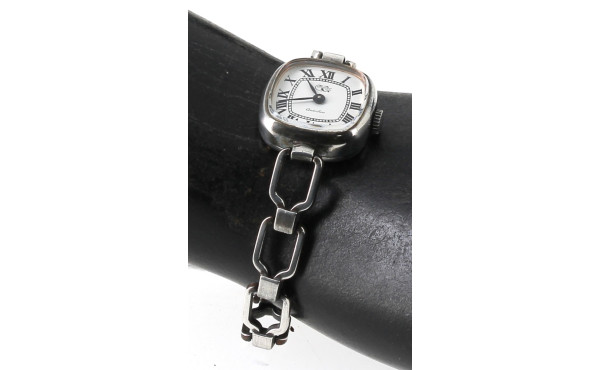 Montre bracelet de dame en argent, poinç