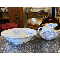 Broc et bassin de toilette en faïence f