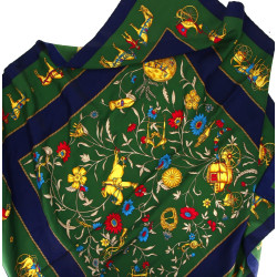 CELINE Paris - Carré en soie à décor équ