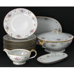 Service de table en porcelaine blanche e