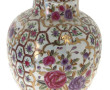 Vase décoratif en porcelaine de Chine à 
