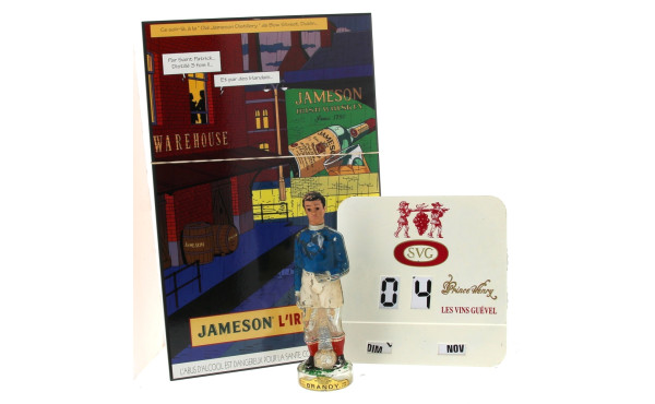 Thème Alcool - Lot comprenant un calendr