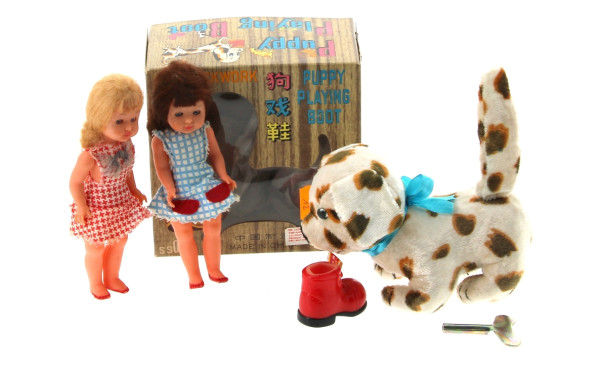 PUPPY PLAYING BOOT - Petit chien, jouet 