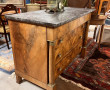 Commode de style Empire à colonnes détac