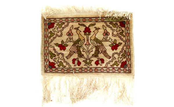 Tapis miniature en soie, Héréké, 18 x 27