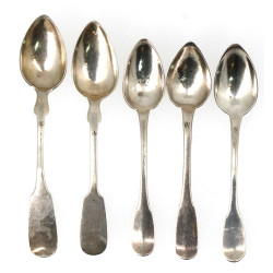 5 petites cuillères en argent mêlés, poi