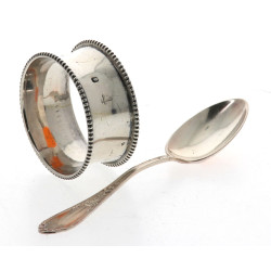 Anneau de serviette en argent poinçon mi