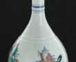 CHINE - Vase en porcelaine de Chine à dé