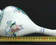 CHINE - Vase en porcelaine de Chine à dé
