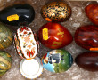 Lot de 10 œufs décoratifs dont un en por