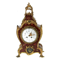 Pendule à cartel de style Louis XV à déc