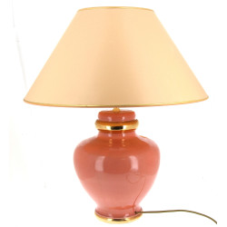 Lampe en faïence dans les tons saumon et