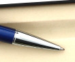 YVES SAINT-LAURENT - Stylo bille en méta