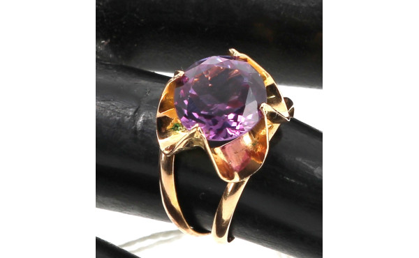 Bague en or jaune 14 cts sertie d'une am