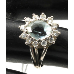 Bague en or gris 18 cts, poinçon tête d'