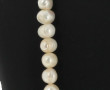 Long sautoir en perles d'eau douce blanc