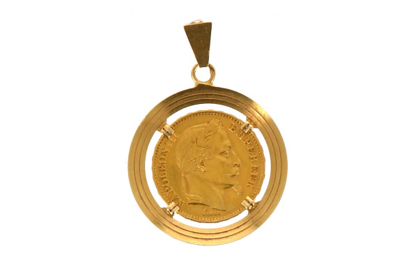 Pendentif en or jaune 18 cts, poinçon tê